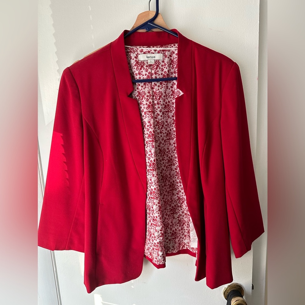 Kenzie - Red Blazer, 3/4 sleeve, Size L